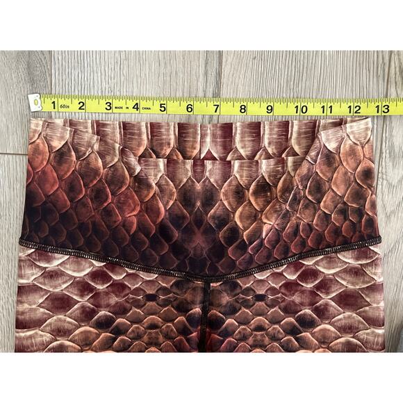 RARE Niyama Sol dragon scale leggings sz M, no longer in print yoga GOT inspired - Picture 4 of 6